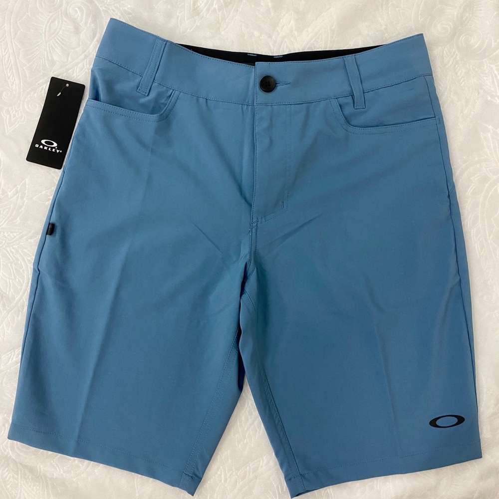 Men’s Oakley Shorts